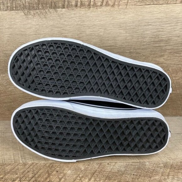 VANS Old Skool Fangs Black Leather Halloween Skate Shoes Womens 5.5 Mens 4 NEW - Picture 10 of 12